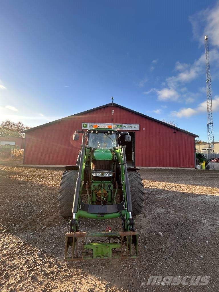 John Deere 7530 Premium AP Traktori