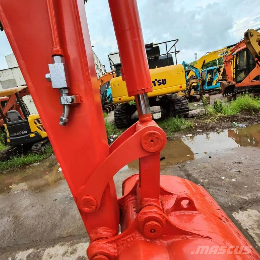 Hitachi ZX 60 Mini bageri <7t