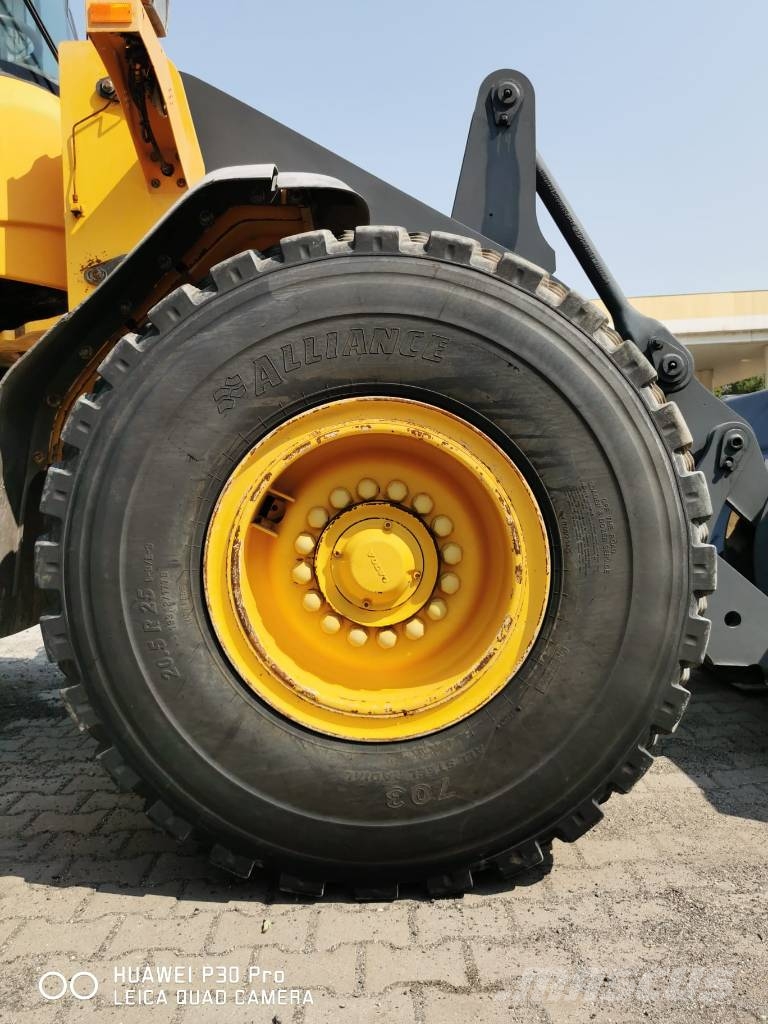 Volvo L 90 F Wielladers