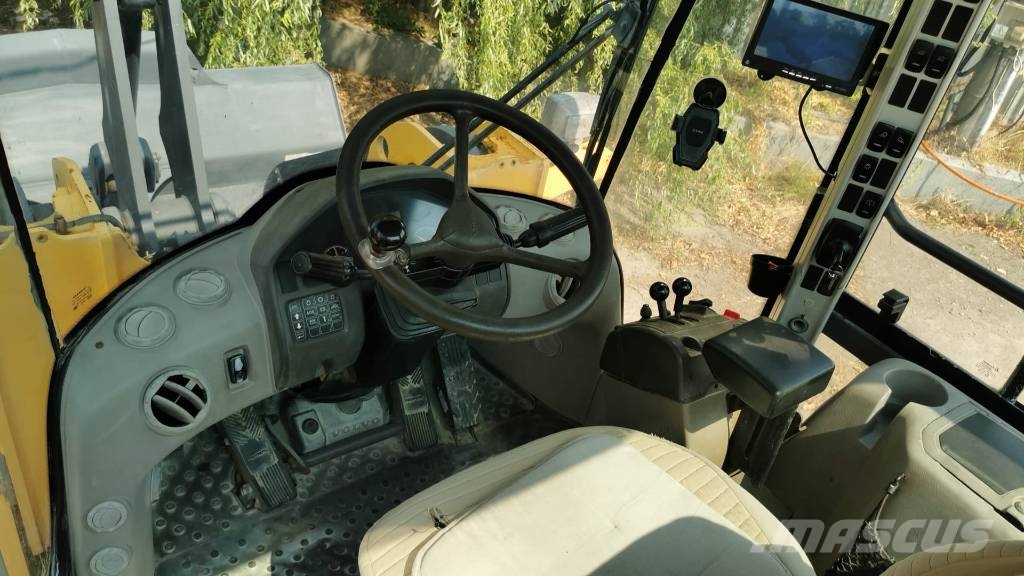 Volvo L 90 F Wielladers