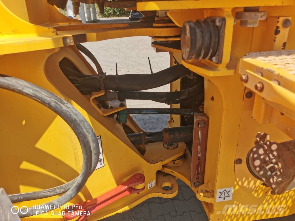Volvo L 90 F Wielladers