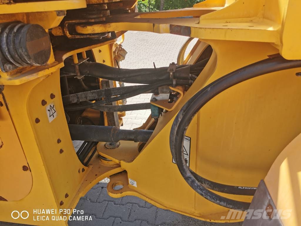 Volvo L 90 F Wielladers