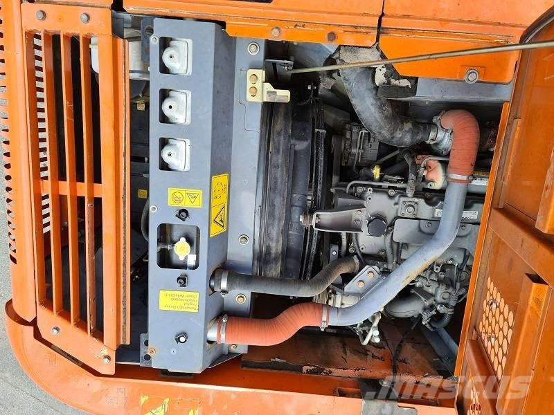 Hitachi ZX 180 LC-3 Bageri guseničari