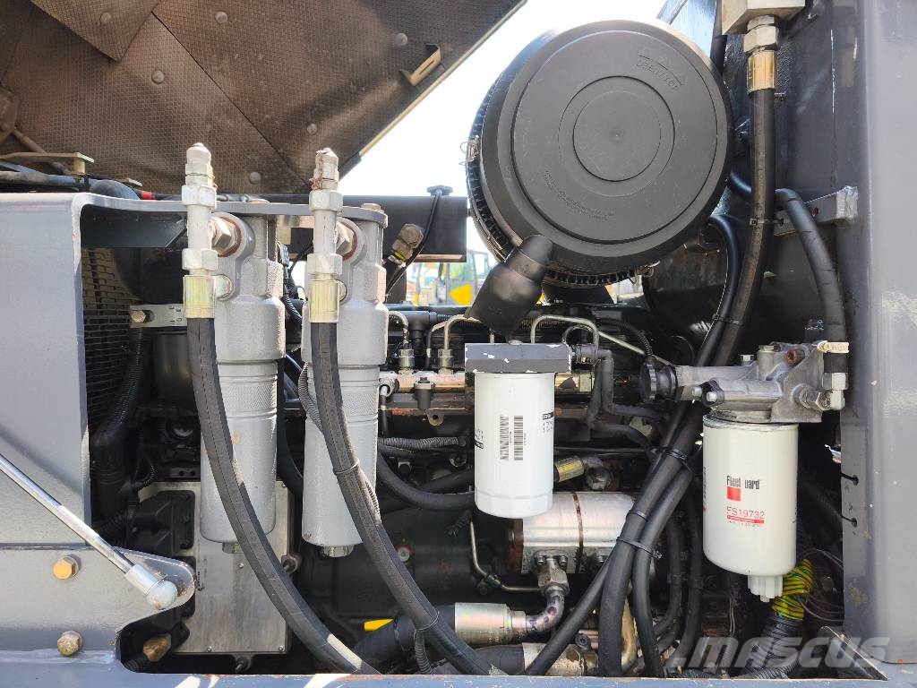 Terex TG150A Грейдери