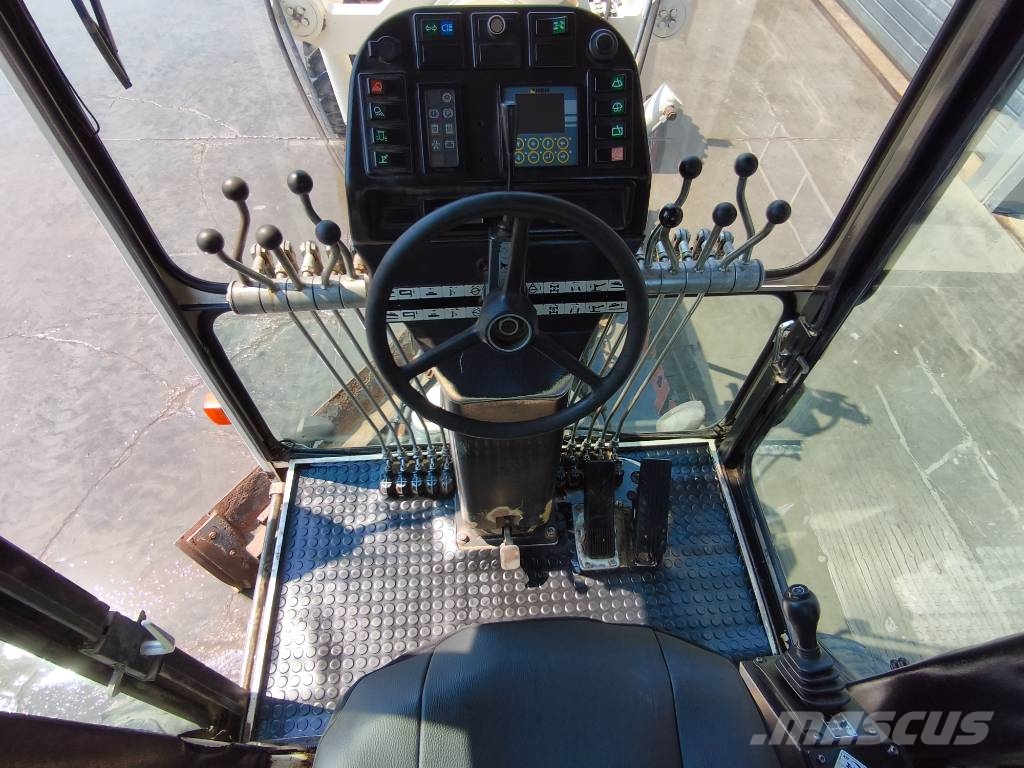 Terex TG150A Грейдери