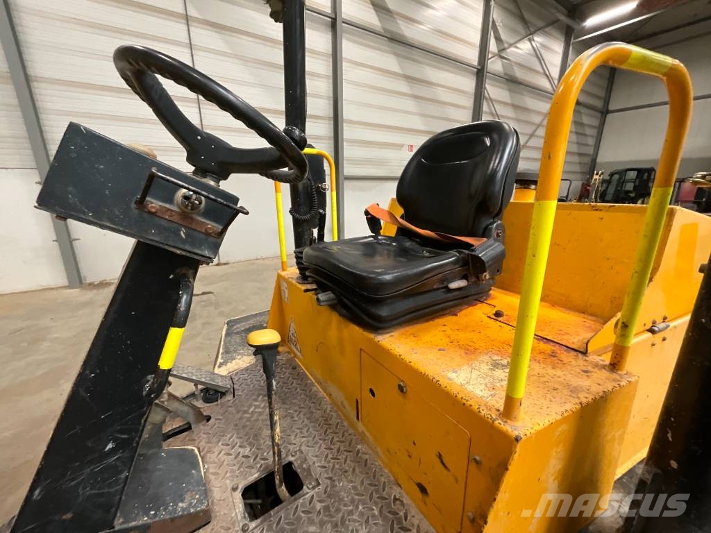 JCB 6 TST عربات نقل قلابة للمواقع