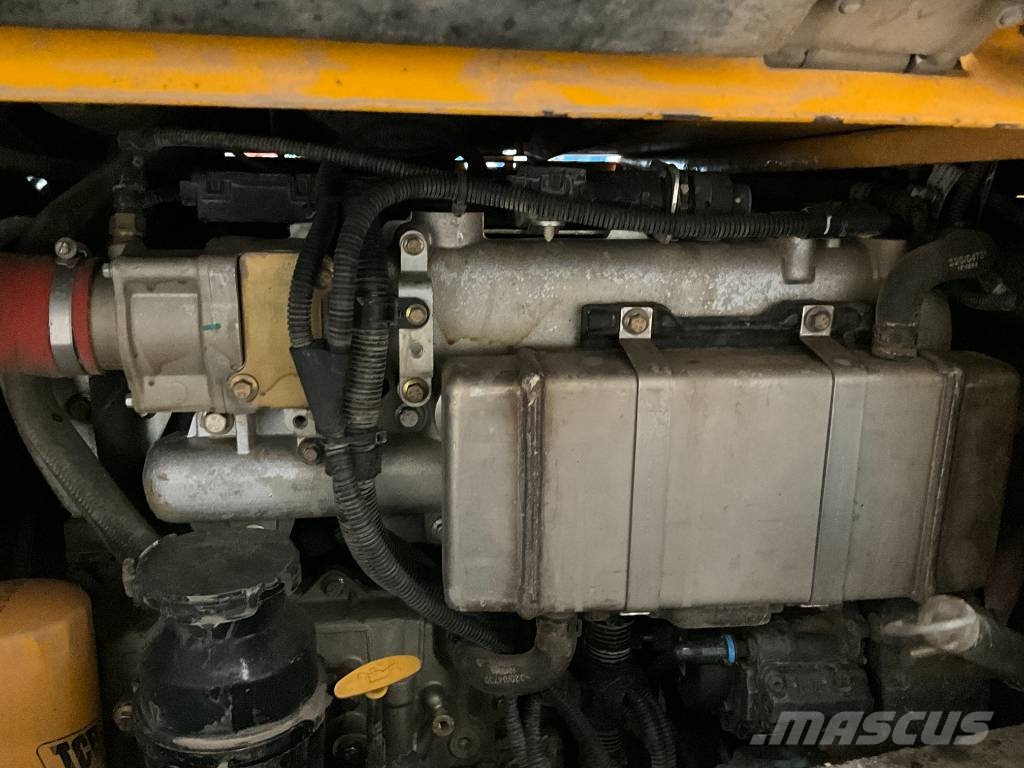 JCB 6 TST عربات نقل قلابة للمواقع