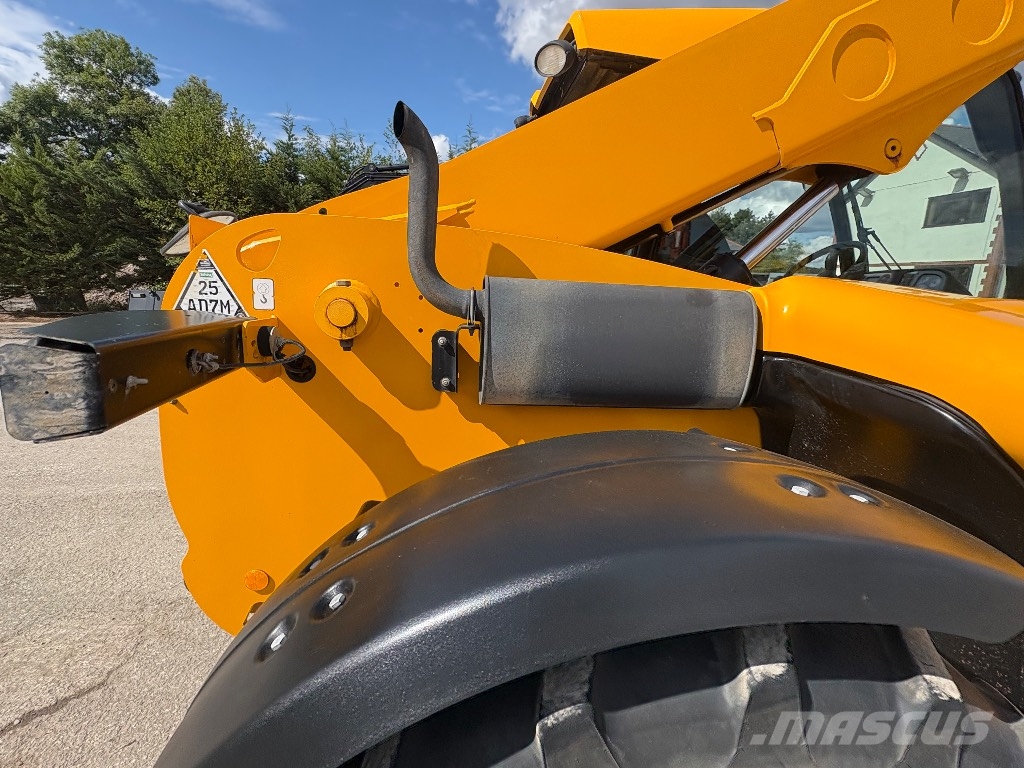 JCB 531-70 Agri Plus Manipuladores telescópicos agrícolas