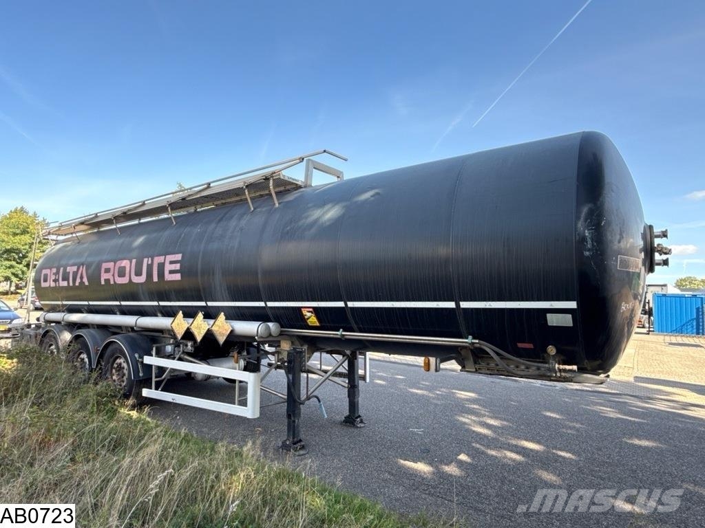 Magyar Bitum 33.330 Liter Poluprikolice cisterne