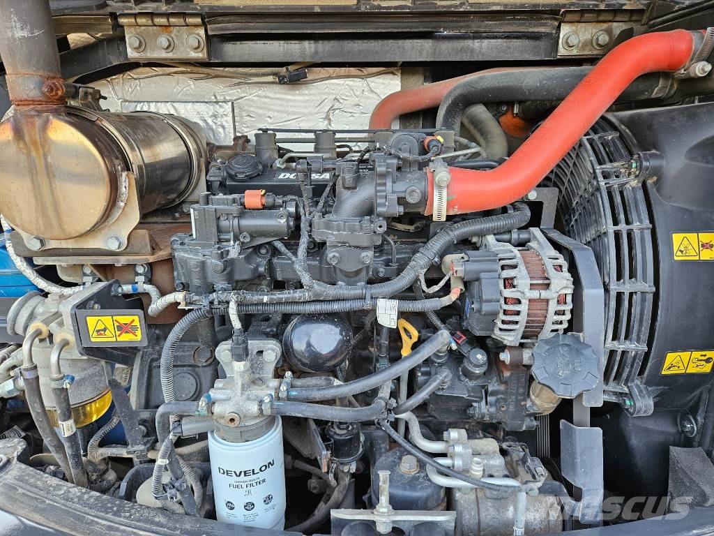 Doosan DX65MT Mini bageri < 7t