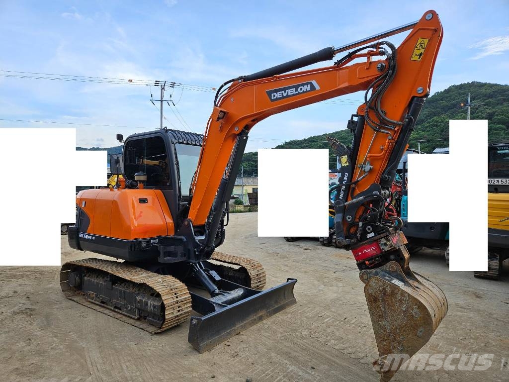 Doosan DX65MT Mini bageri < 7t