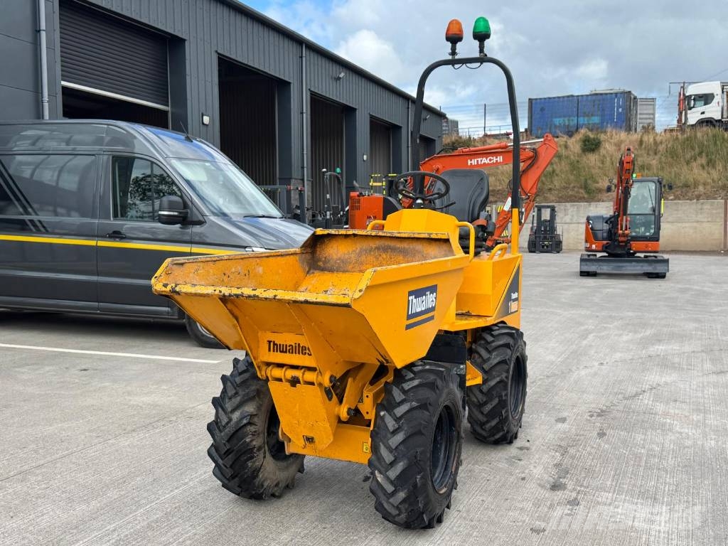 Thwaites Mach 201 عربات نقل قلابة للمواقع