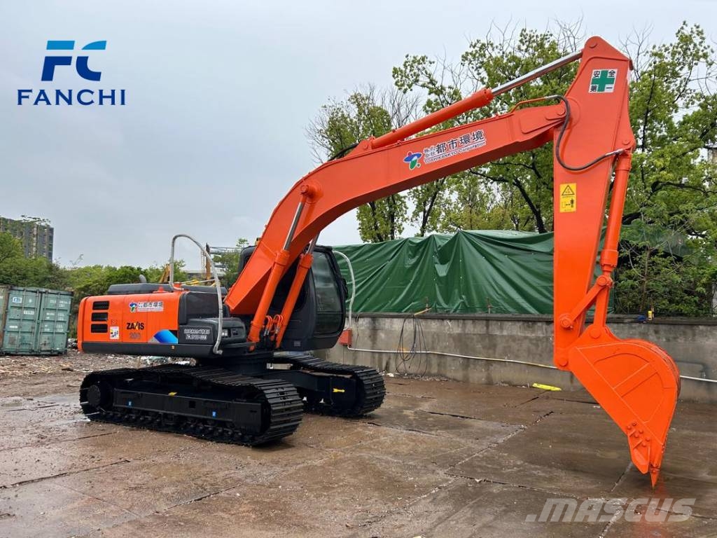 Hitachi ZX 200 LC Гусеничні екскаватори