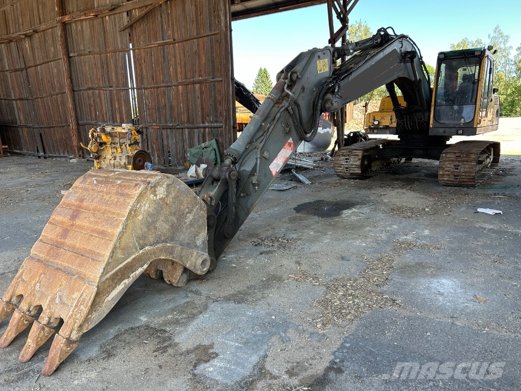 Volvo EC 210 B LC Bandgrävare