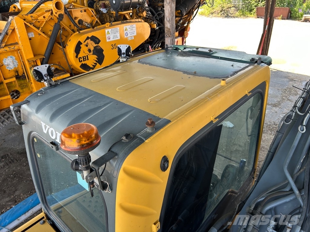 Volvo EC 210 B LC Bandgrävare