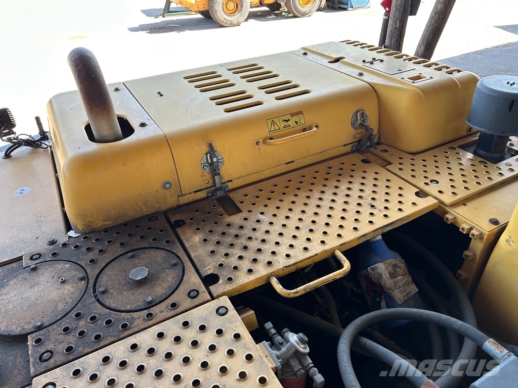 Volvo EC 210 B LC Bandgrävare