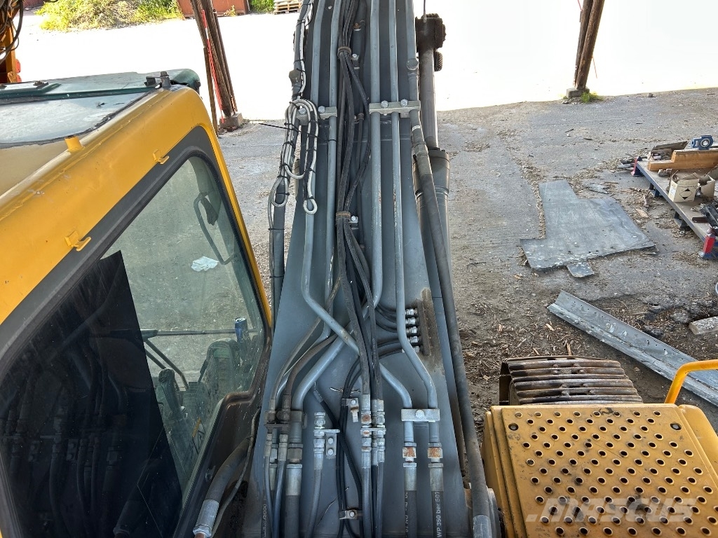 Volvo EC 210 B LC Bandgrävare