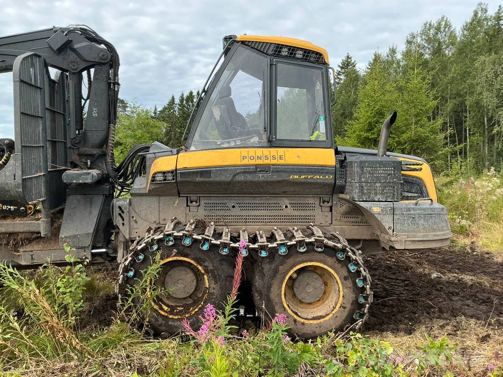 Ponsse BUFFALO 8W Forvarderi