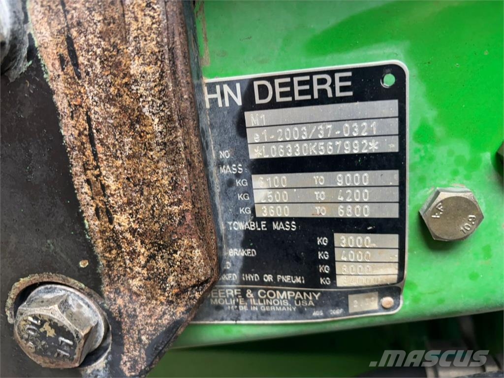 John Deere 6330 Premium Traktori