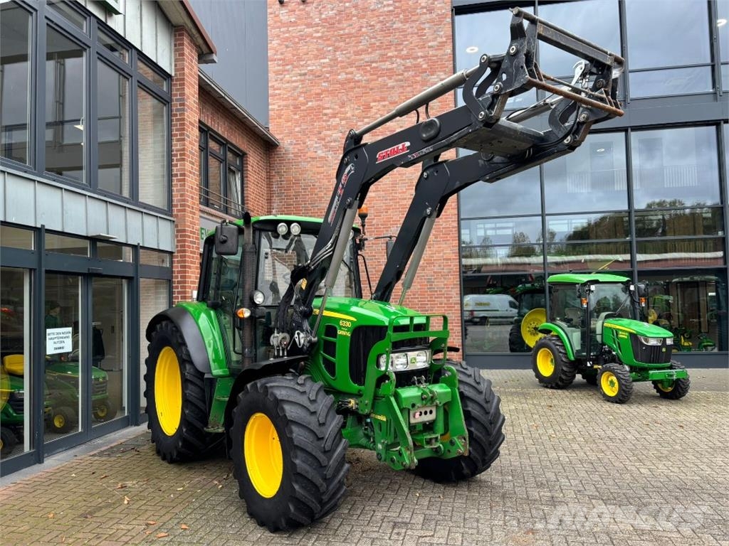 John Deere 6330 Premium Traktori