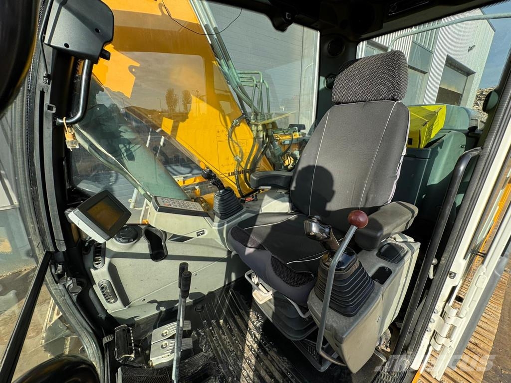 Liebherr R920LC Crawler excavators