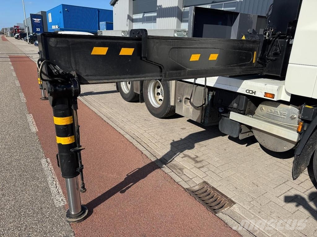 DAF CF85-460 FAS 6x2 Trekker / Bakwagen, HMF Odin 6020 Kranen voor alle terreinen