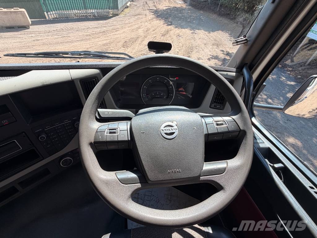 Volvo FM 380 شاحنات مسطحة / أوناش