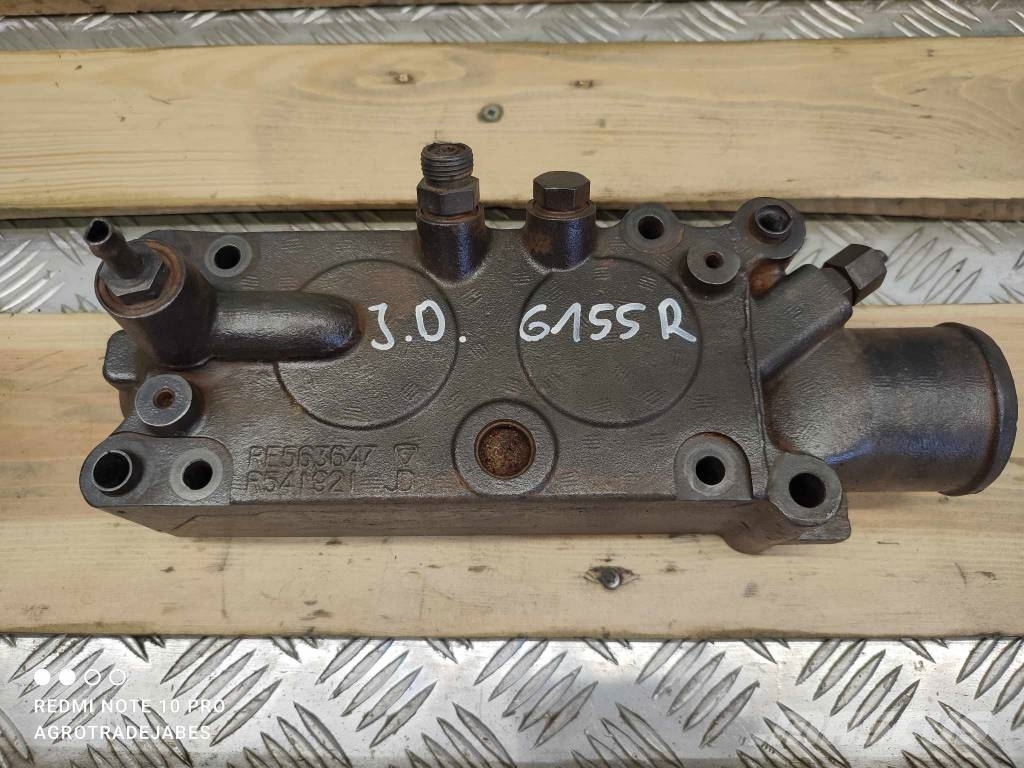 John Deere 6155R (RE563647) thermostat cover Motorok