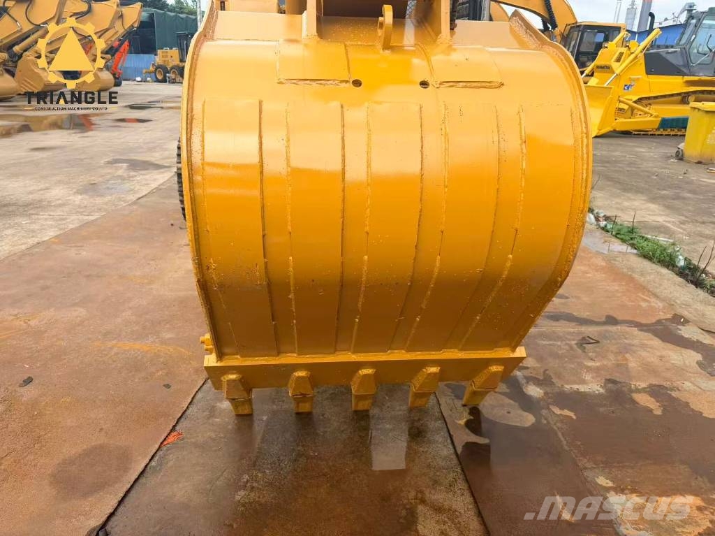 CAT 320 B L Гусеничні екскаватори