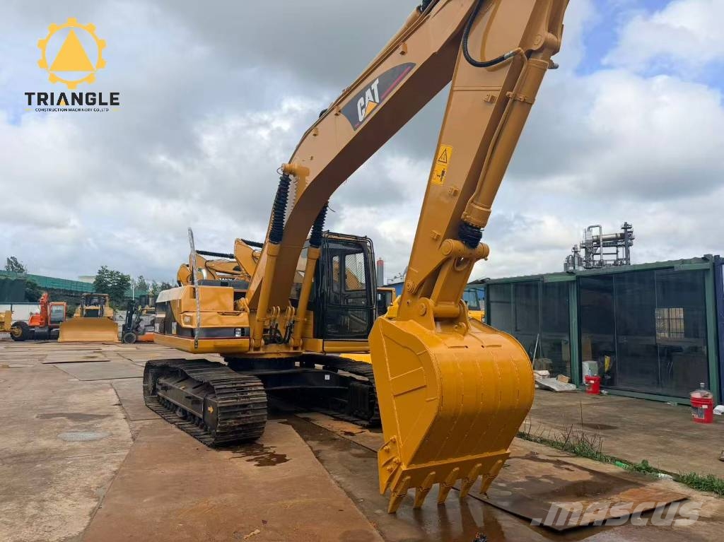 CAT 320 B L Гусеничні екскаватори