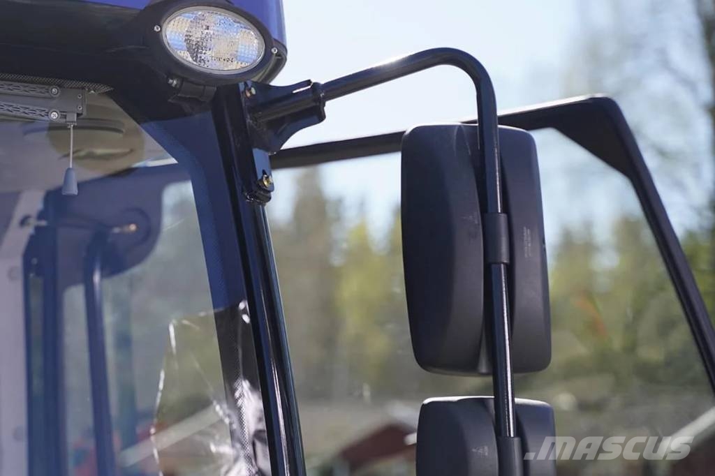 TRAKTOR LOVOL 50HK 4WD Τρακτέρ