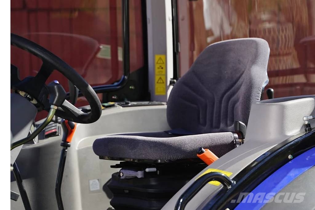 TRAKTOR LOVOL 50HK 4WD Τρακτέρ