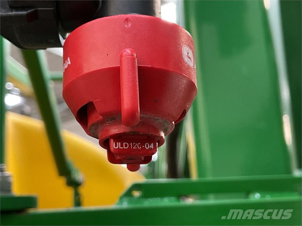 John Deere M740 Anhängespritzen