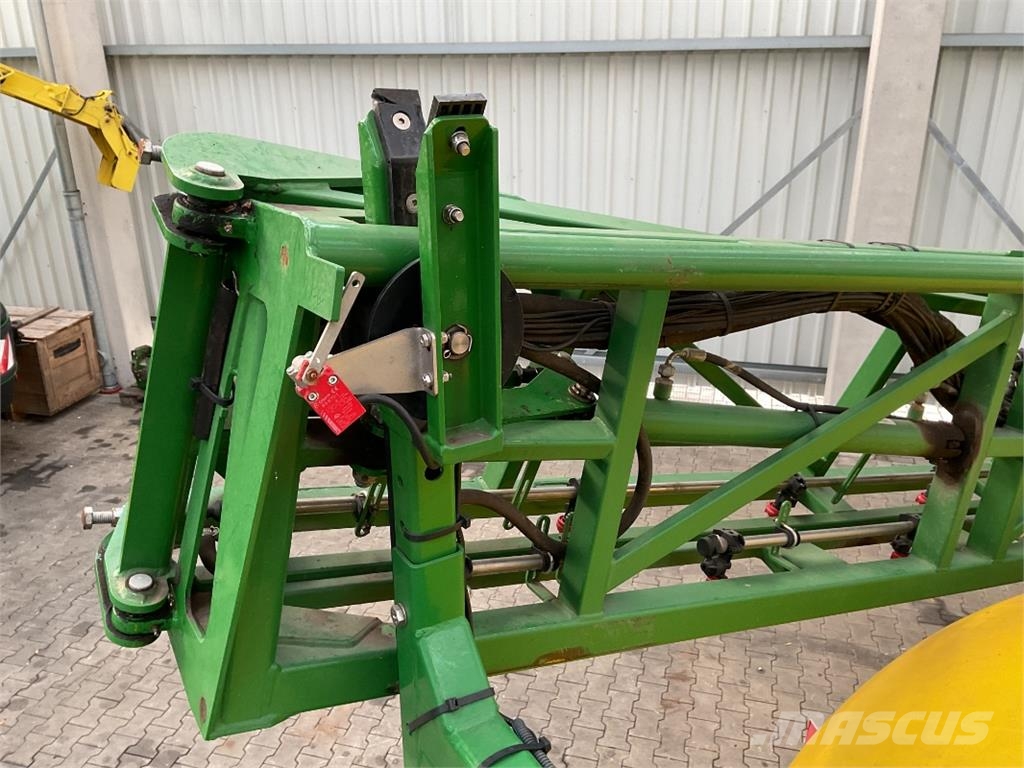 John Deere M740 Anhängespritzen