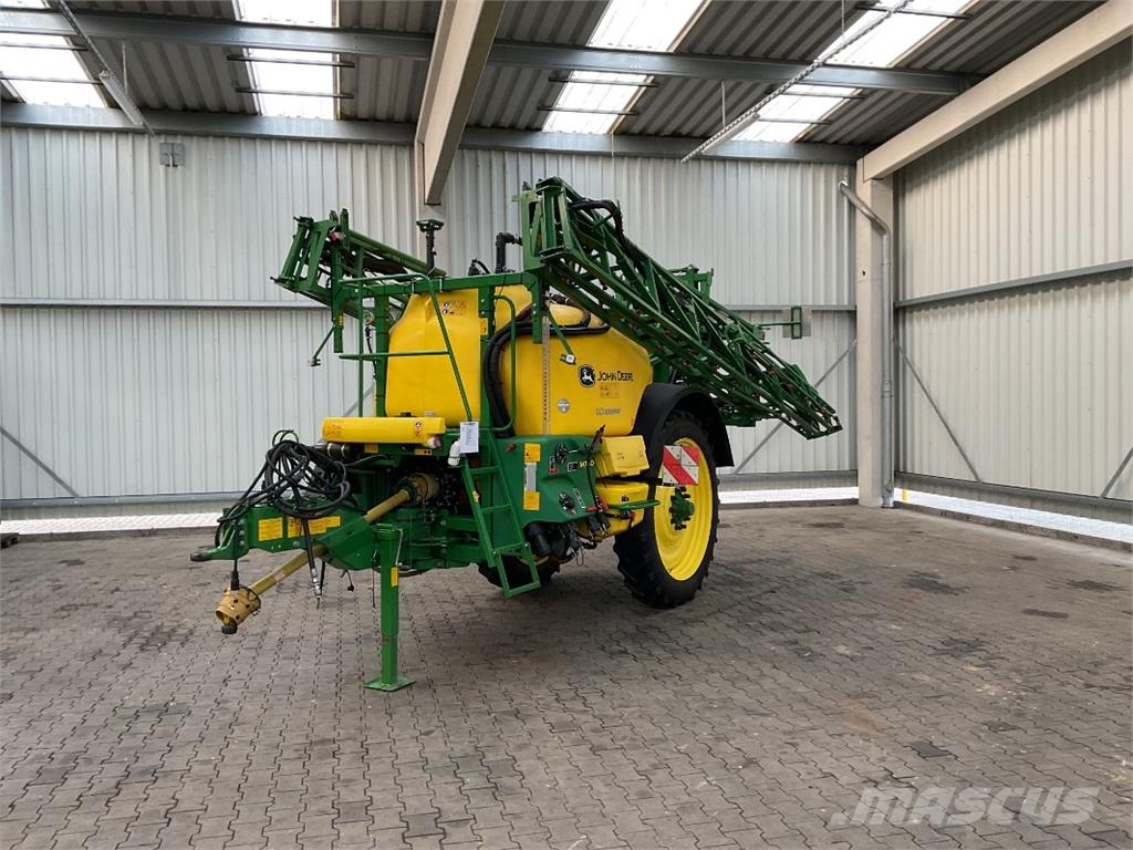 John Deere M740 Anhängespritzen