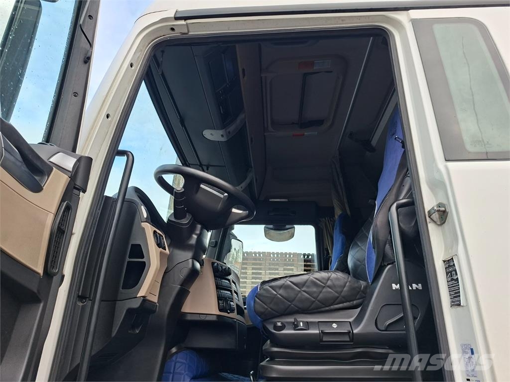 MAN TGX شاحنات قلابة