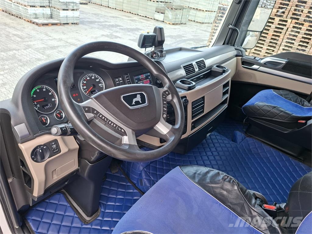MAN TGX شاحنات قلابة
