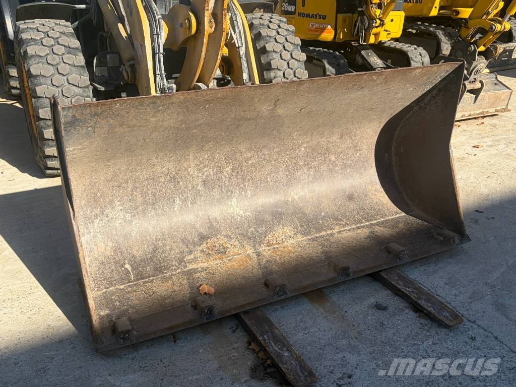 Komatsu WA 80 M-8 Mini incarcatoare