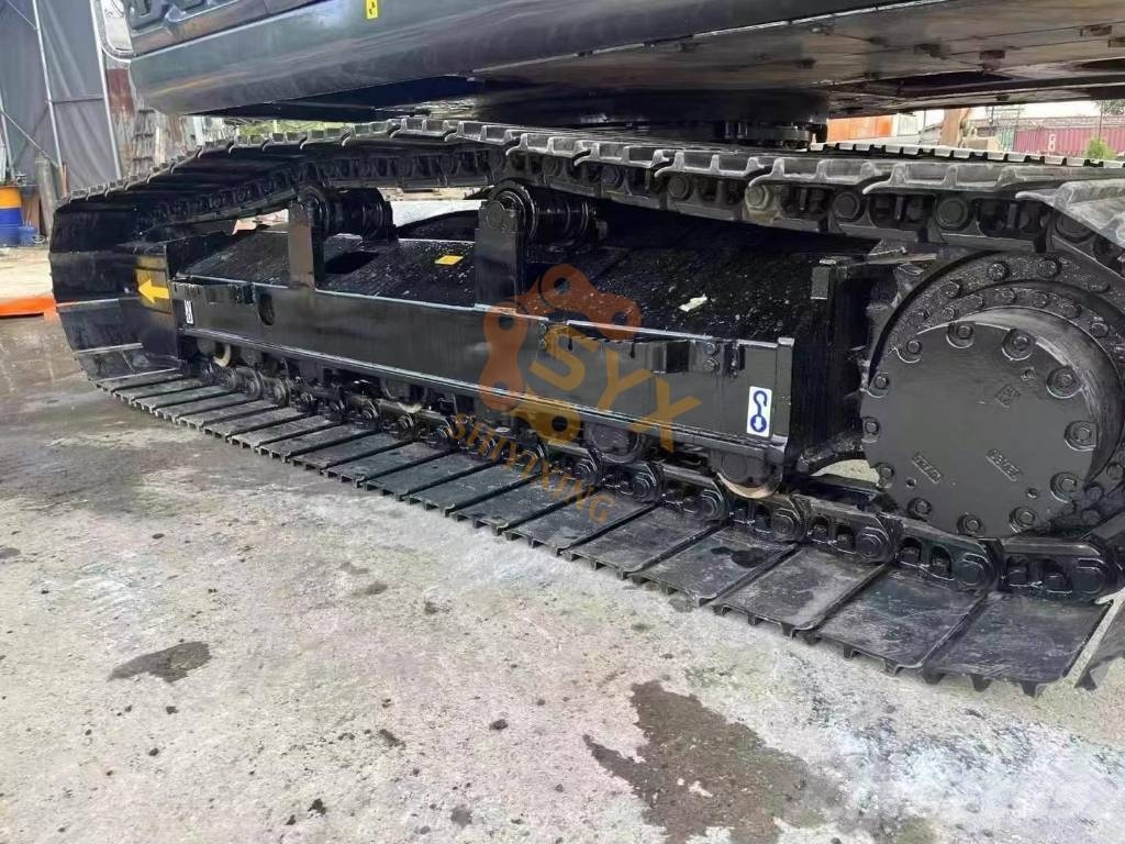Hitachi ZX 200-5 G Raupenbagger