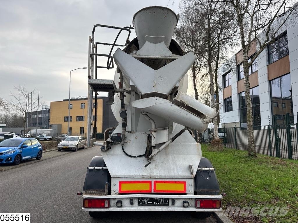 Liebherr Betonmixer 10m3 Otros semirremolques