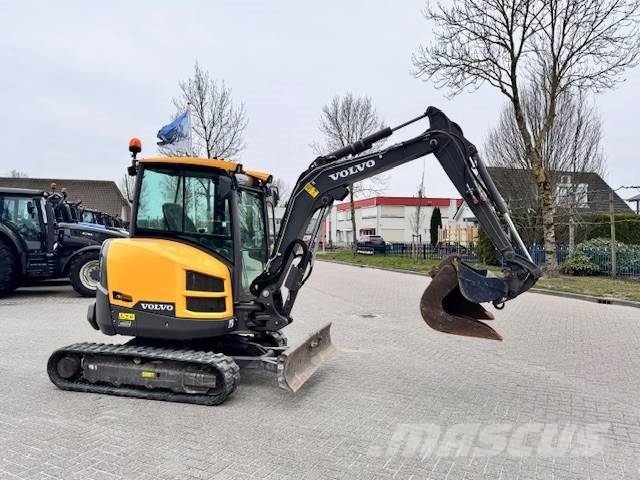 Volvo ECR35D, minikraan, 3.5 ton 小型挖掘机
