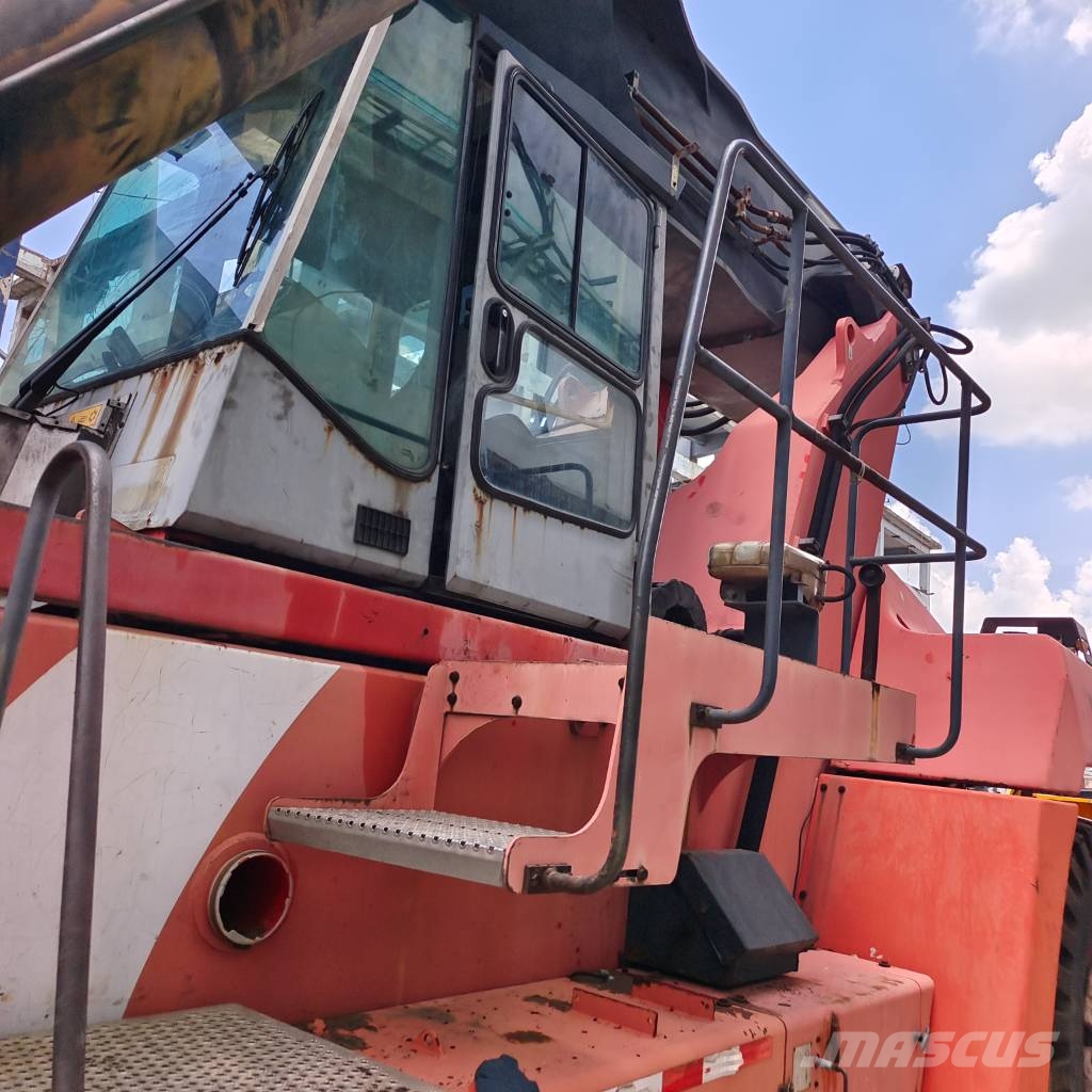 Kalmar DRF 450  45 Ton  China Largest Supplier Reachstackers