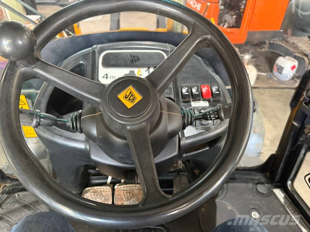 JCB 3 CX, 110Hp, AC Rýpadlo-nakladače