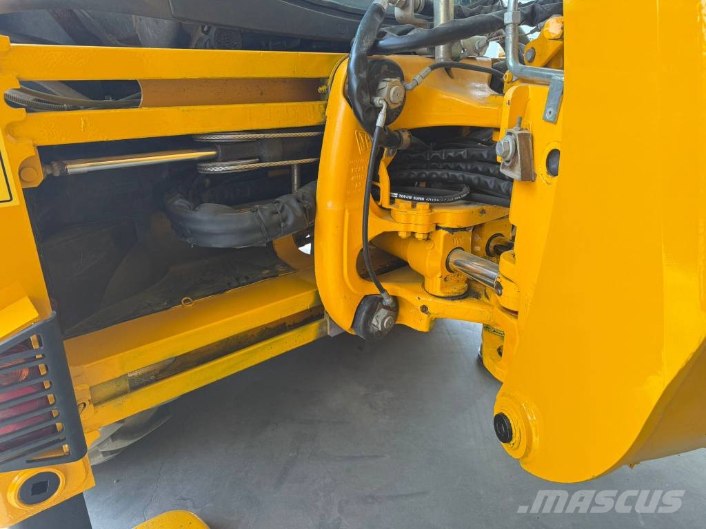 JCB 3 CX, 110Hp, AC Rýpadlo-nakladače