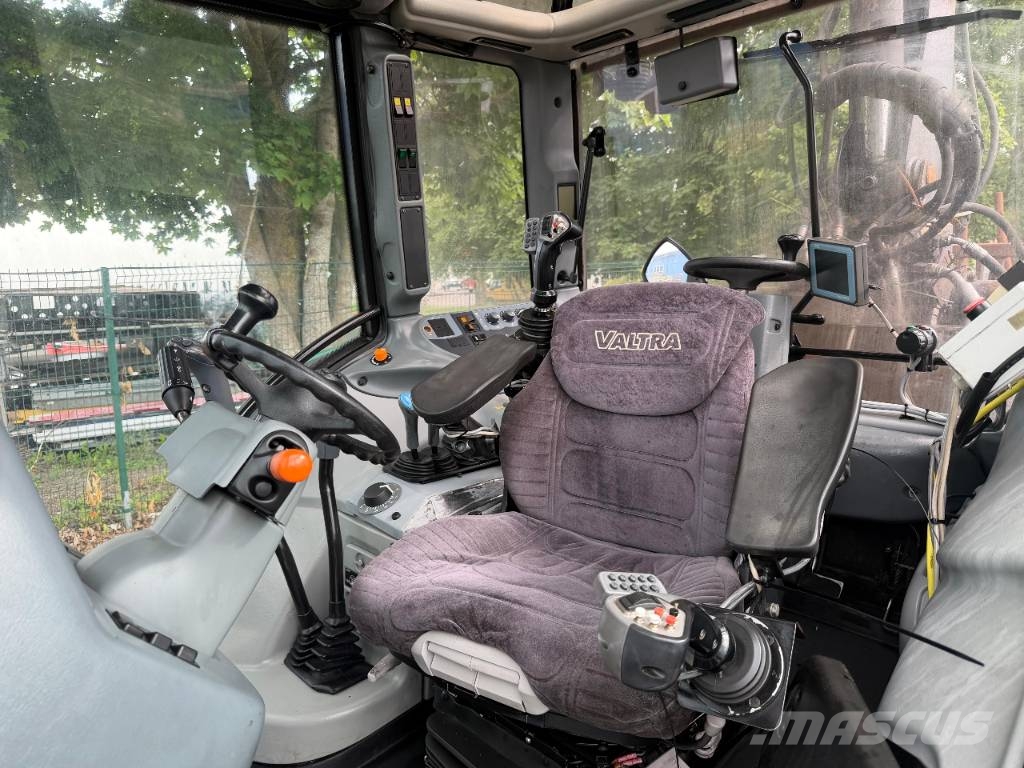 Valtra N 111 Šumski traktori