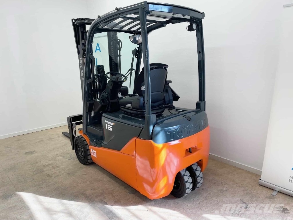 Toyota 8 FBE 16 T Electric forklifts