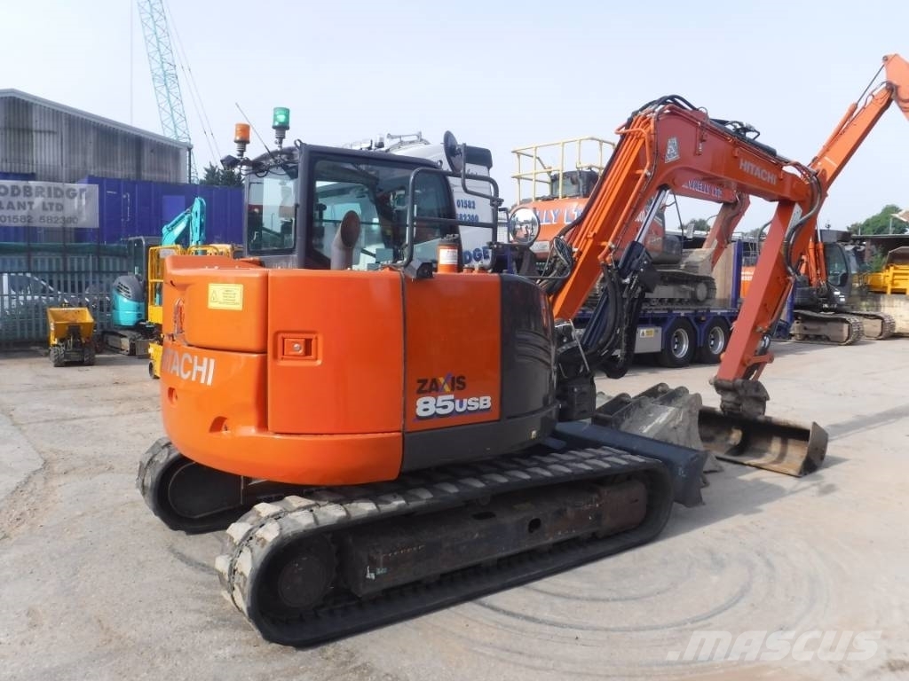 Hitachi ZX 85 US B-6, 2022, Luton, Bedfordshire, United