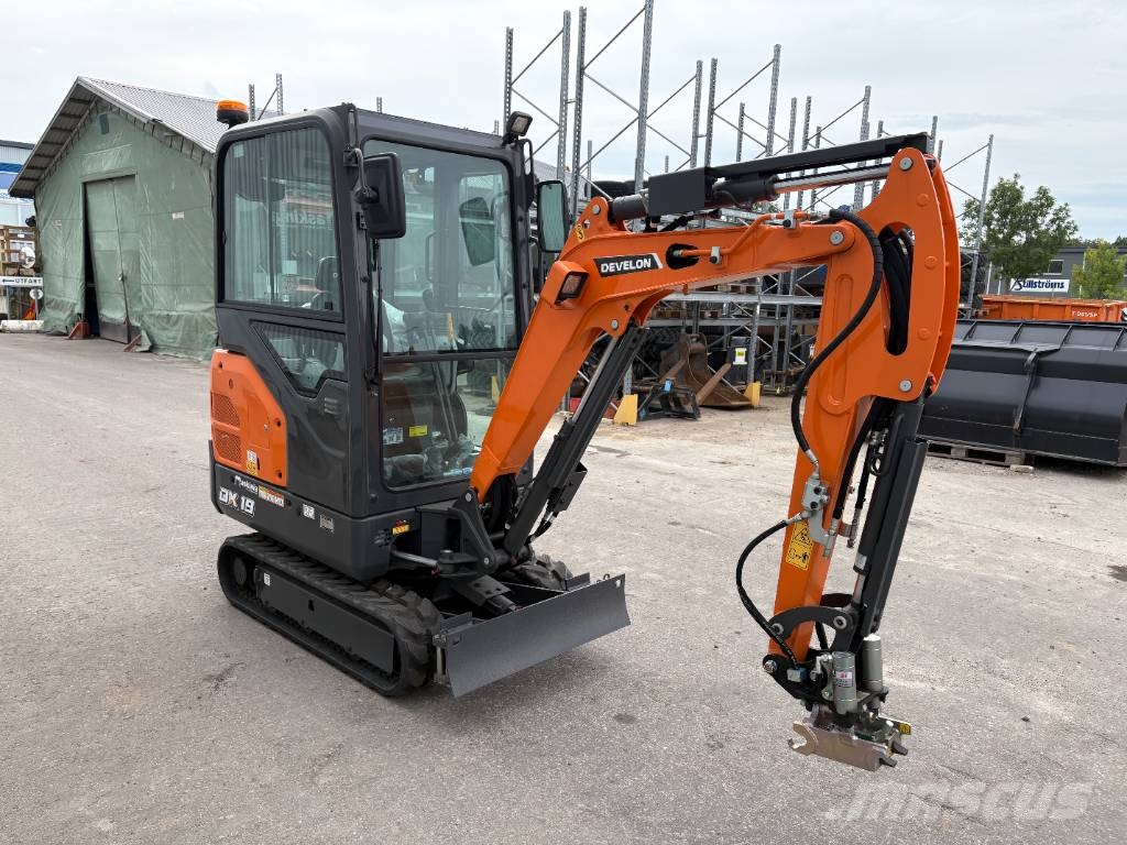 Develon DX 19-7 Мини екскаватори < 7 т
