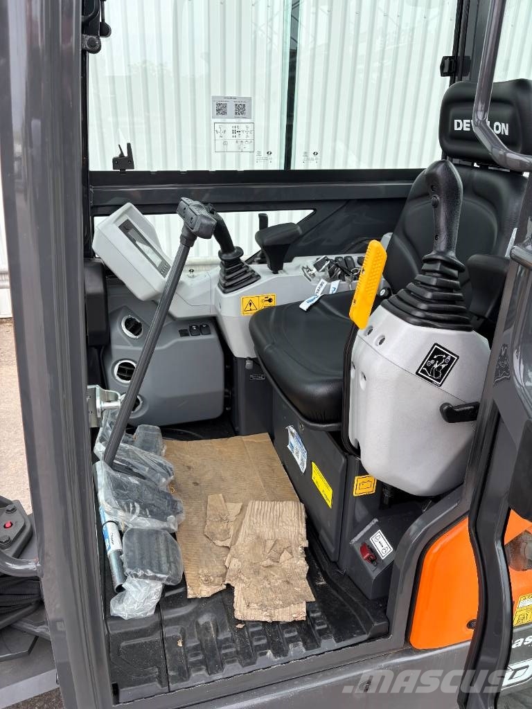 Develon DX 19-7 Мини екскаватори < 7 т