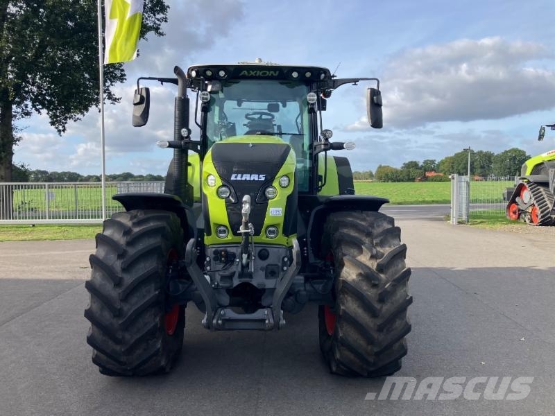 CLAAS AXION 870 CMATIC CEBIS Tractoren